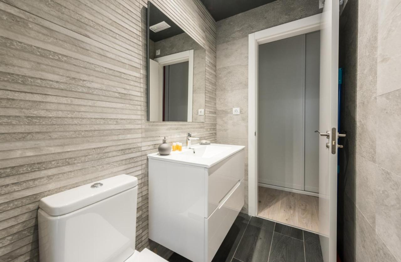 La Vivienda De Pedro Zerolo Lägenhet Madrid Exteriör bild
